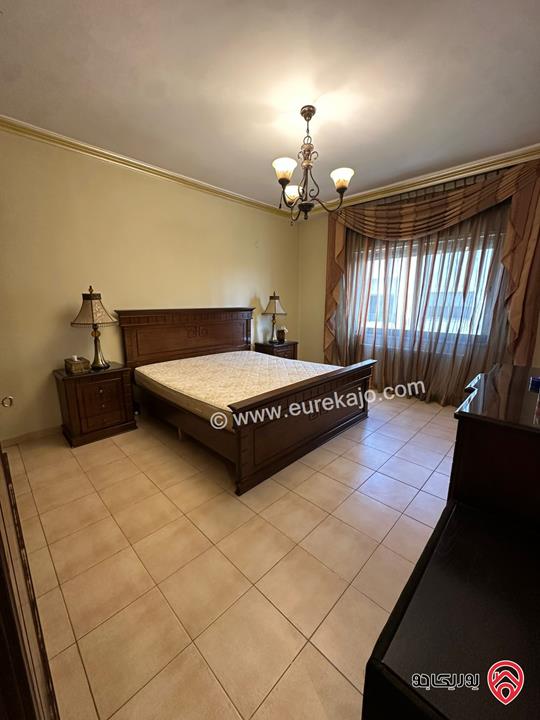 شقة طابق ثاني مساحة 251م للبيع في عمان - عبدون