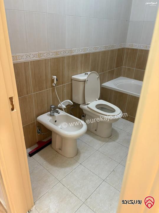 شقة طابق اول مساحة 170 متر للبيع في عمان - خلدا 