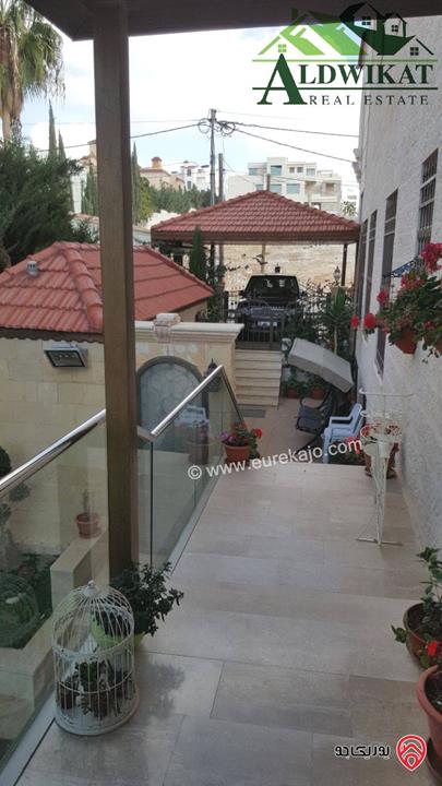 فيلا مفروشة للبيع في عمان - الكرسي مساحة الفيلا 710 م مساحة الارض 650 م