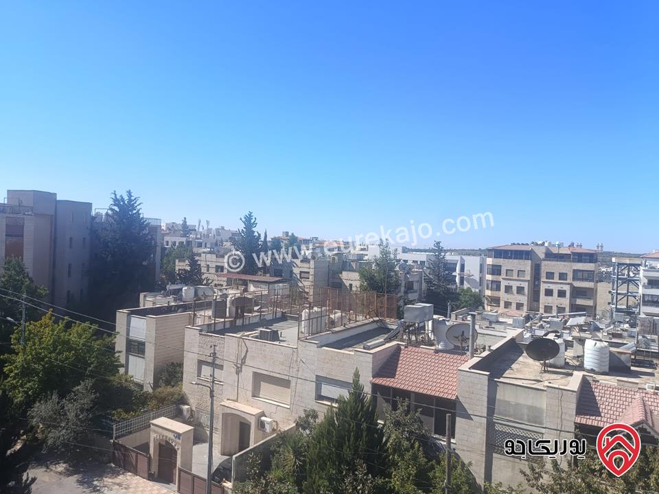 شقة مميزة طابق ثاني مساحة 174م للبيع في عمان - خلدا