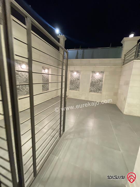 شقة أرضية مساحة 135م داخلي و 135م خارجي للبيع في عمان - أم أذينة