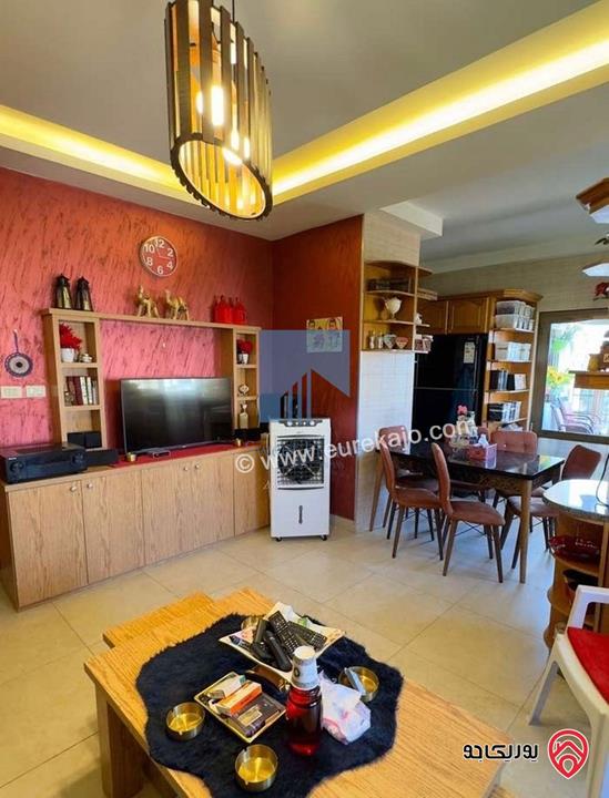 شقة فاخرة للبيع في عمان - الكرسي قرب المخابرات طابق ثالث 206م تشطيب سوبر ديلوكس