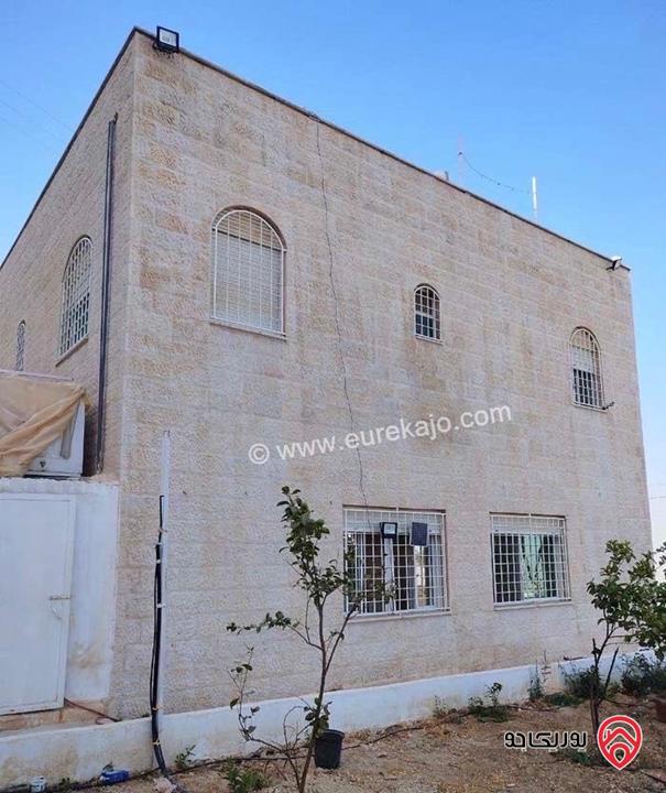 فيلا مساحة 360م على أرض 955م للبيع في عمان - الجبيهة