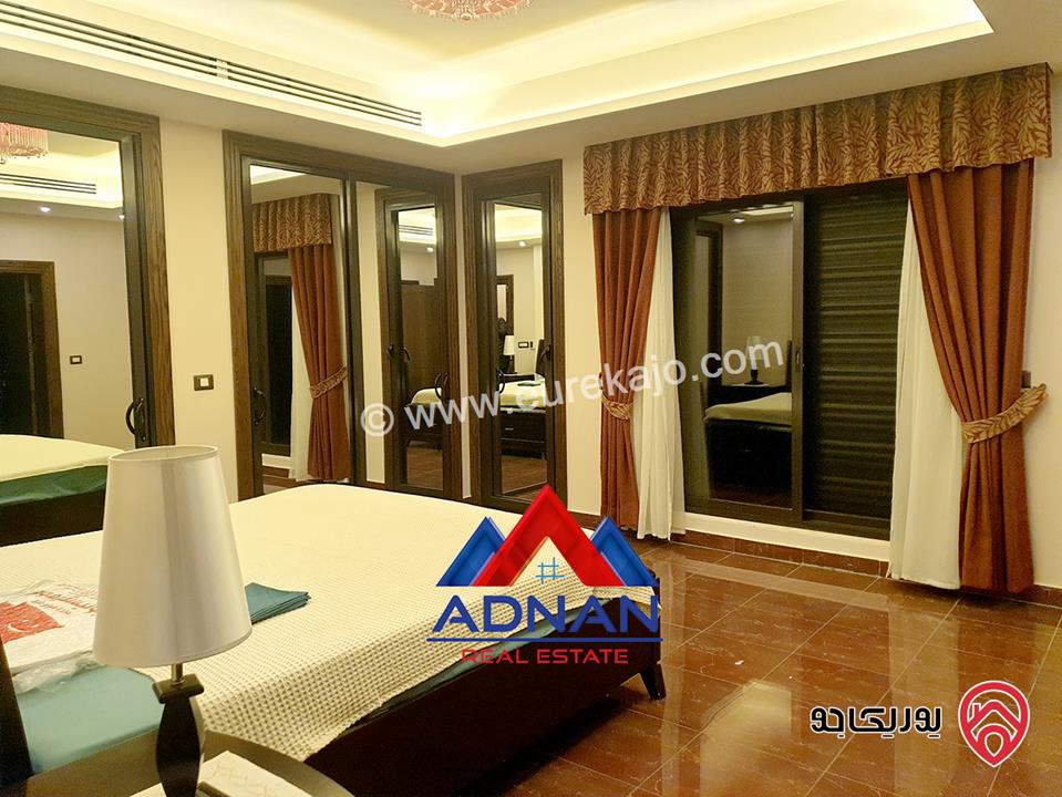 فيلا دوبلكس مفروشة مساحة 500م على ارض 400م للإيجار في عمان - عبدون