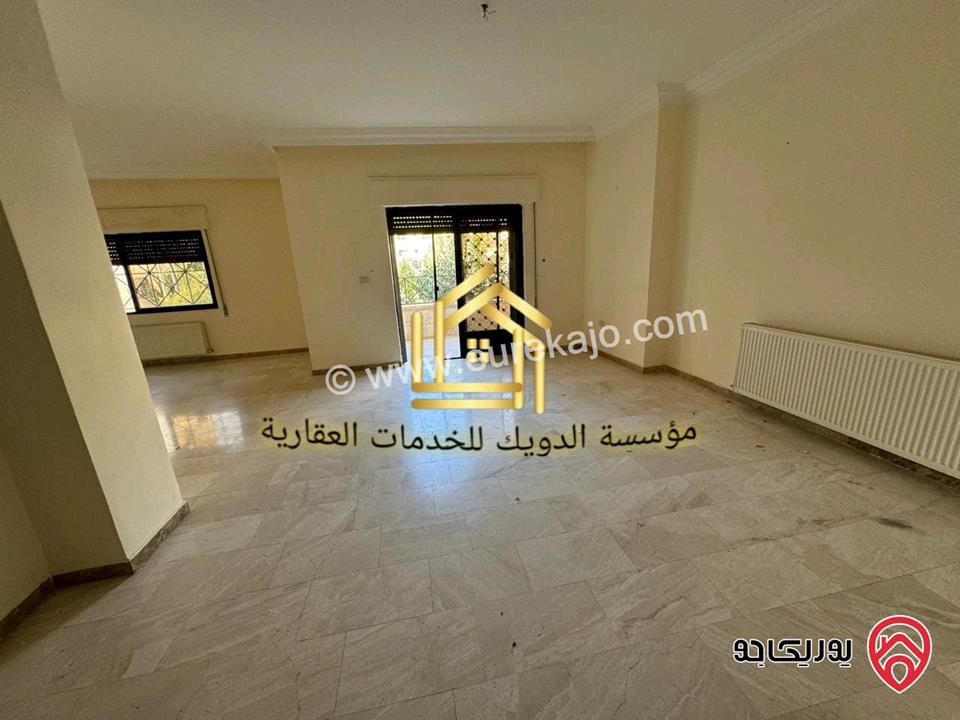 شقة فارغة طابق اول مساحة 206متر للإيجار في عمان - حي الروابي 