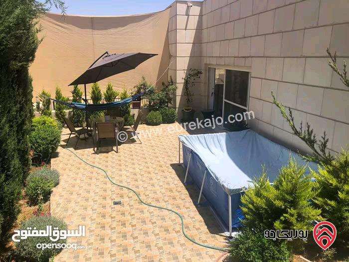 شقة مفروشة مساحة 450م طابق ثالث مع روف للايجار في عمان - طريق المطار 