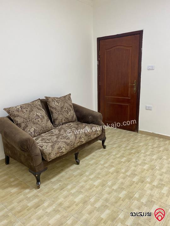 شقة أرضية مساحة 80م داخلي و 60م خارجي للبيع في عمان - صويلح