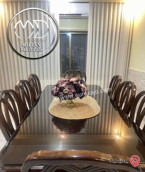 شقة شبه ارضي مفروشة للايجار في عمان - الصويفية مساحة 180م مع ترس 120م تشطيبات و فرش سوبر ديلوكس