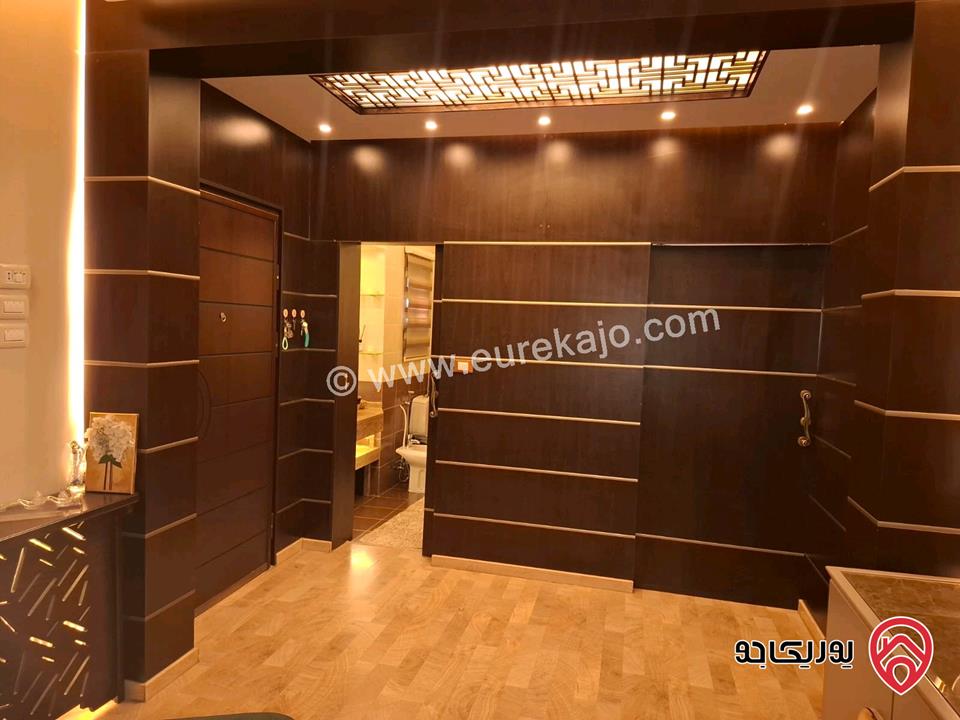 شقة مساحة 150م طابق رابع مع روف للبيع في عمان - ربوة عبدون