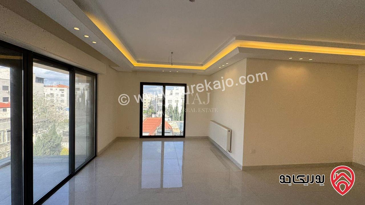 شقة مميزة طابق ثالث دوبلكس مساحة 210م للبيع في عمان - حي الصحابة