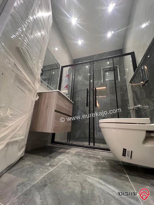 شقة طابق ثاني مساحة 240م للايجار في عمان - ام السماق