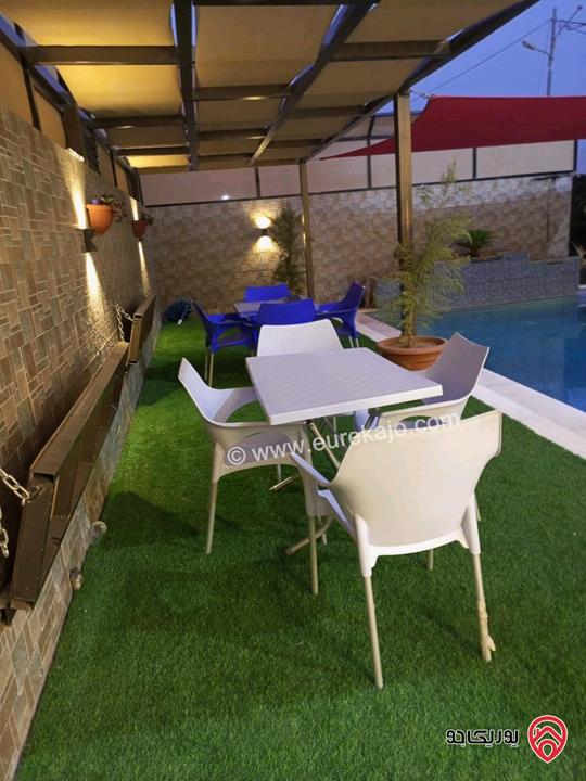 شاليه مساحة البناء 210م على أرض 300م للبيع بالأغوار - الروضة العلوية 