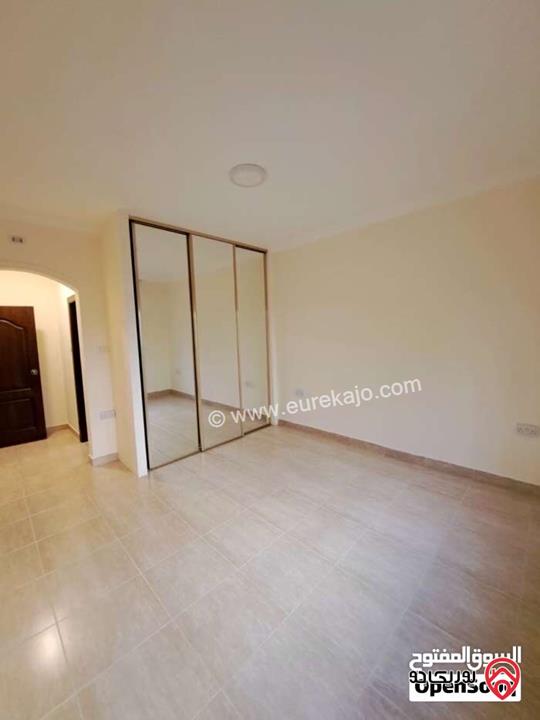 شقة طابق اول مساحة 250م للايجار في عمان - دير غبار