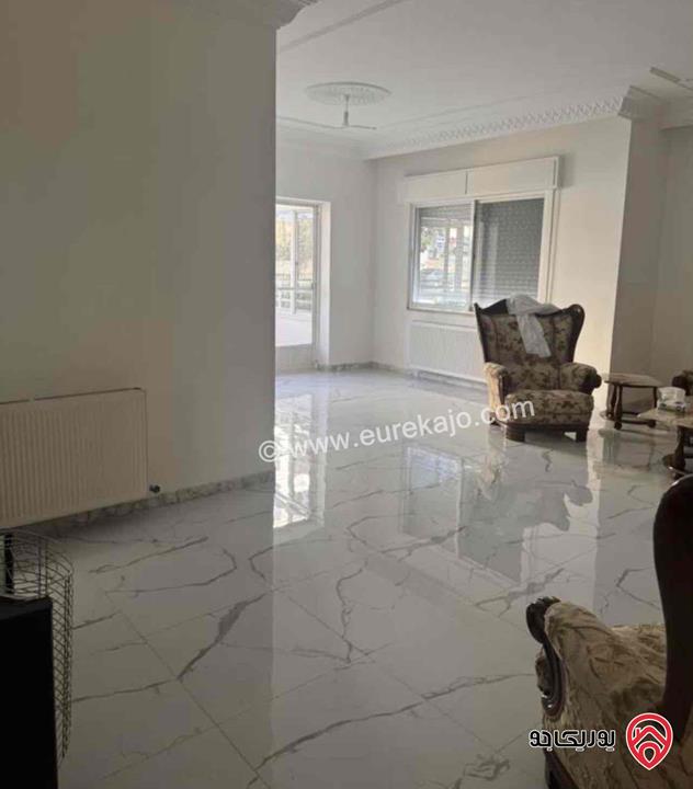 شقة طابق تسوية مساحة 180م للايجار في عمان - ضاحية الرشيد 