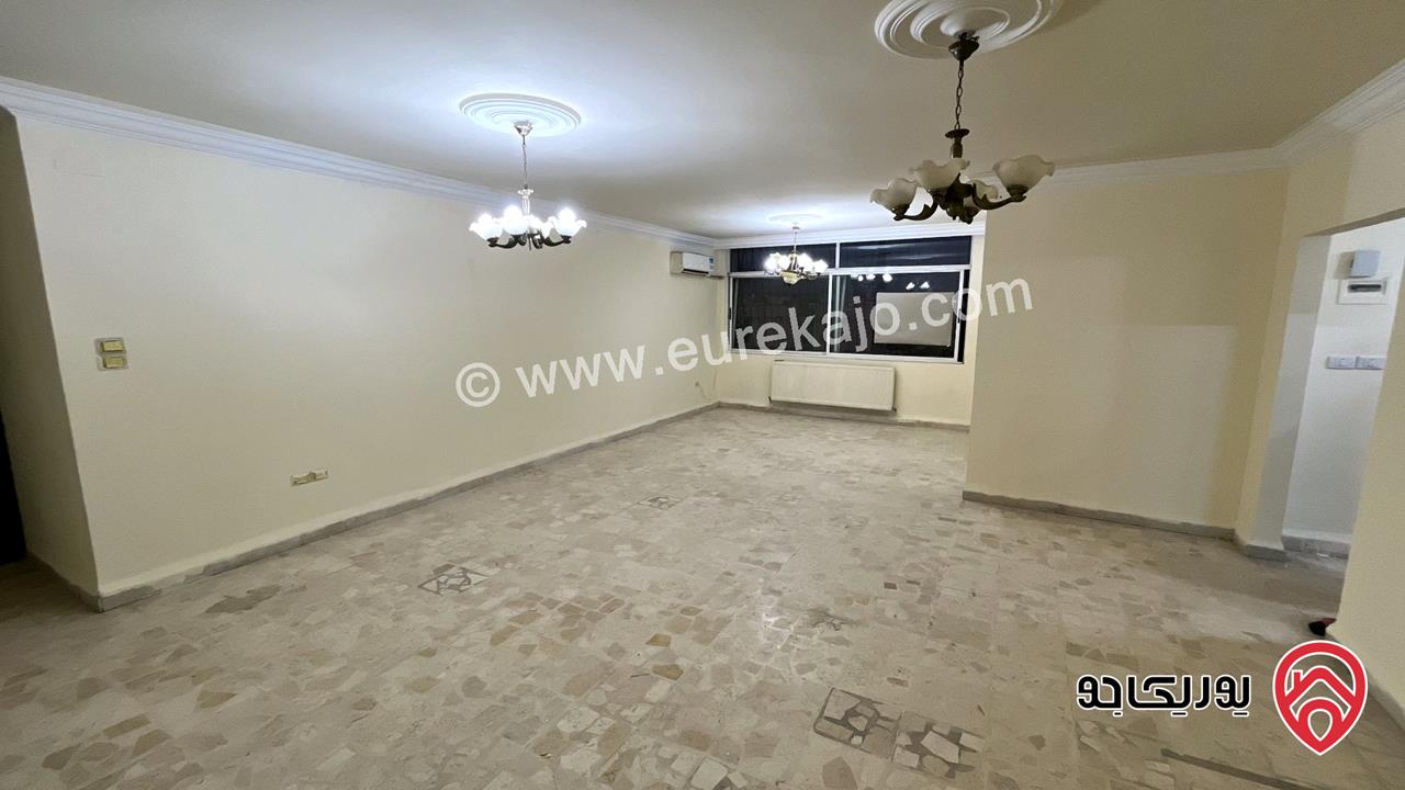 شقة طابق خامس مساحة 115م للبيع في عمان - الدوار الثامن