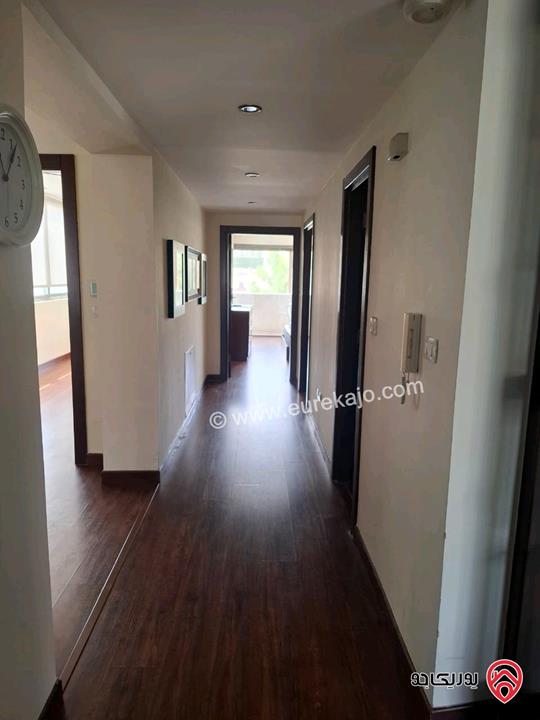 شقة ديلوكس روف مساحة 140م للايجار في عمان -عبدون 