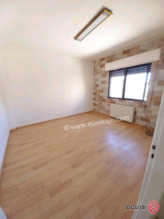 شقة طابق ثالث مساحة 160م للبيع في عمان - تلاع العلي