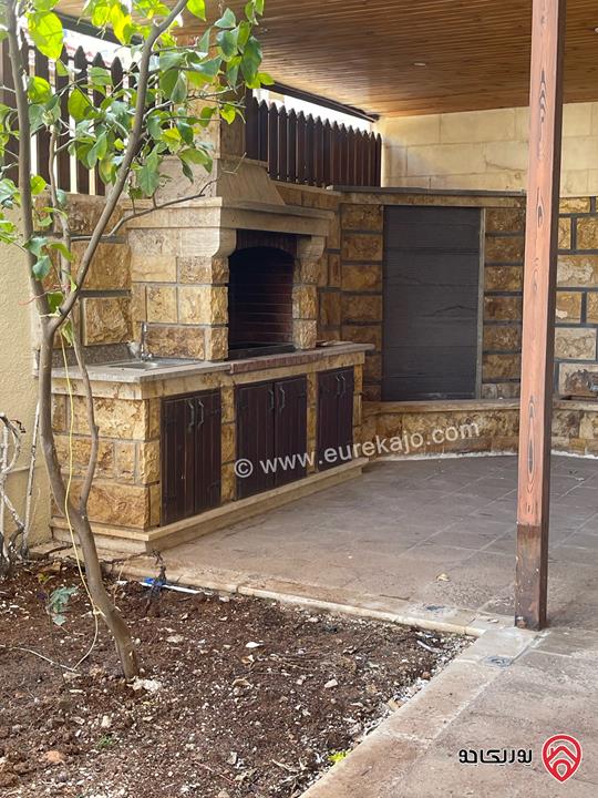 شقة شبه ارضية مساحة 168م داخلي و 100م خارجي للبيع في عمان - ضاحية الرشيد