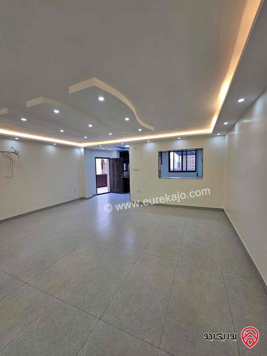 شقة طابق ارضي مساحة 100م للايجار في عمان - تلاع العلي 