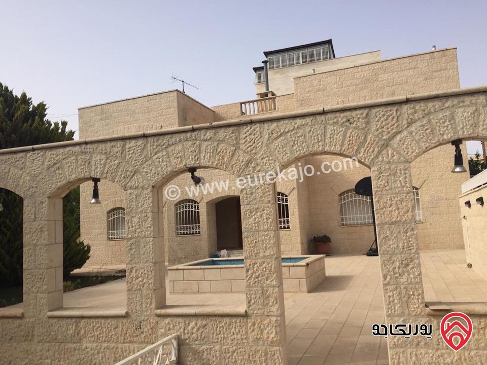فيلا فاخرة مساحة 550م على أرض 900م للبيع في عمان - ضاحية الرشيد