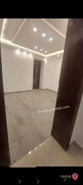 شقة أرضية مساحة 160م داخلي و 30م خارجي للإيجار في عمان - المدينة الرياضية 