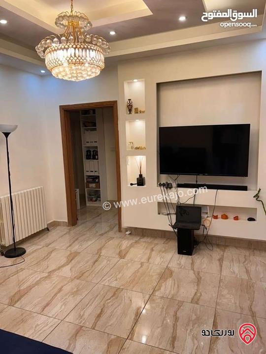 شقة طابق أول مساحة 160م للبيع في عمان - الشميساني