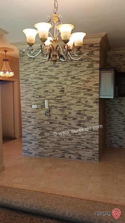 شقة مساحة 143م طابق رابع للبيع في عمان - ماركا الجنوبية عند نادي السباق