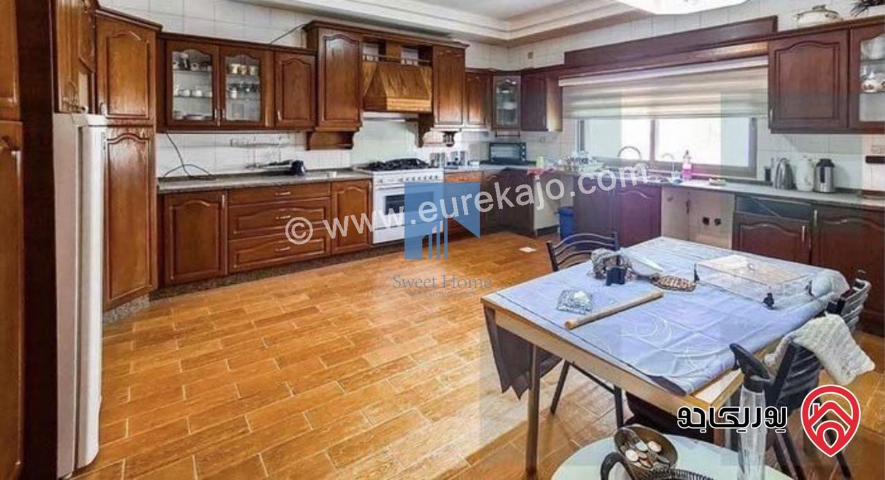 شقة طابقية مفروشة فاخرة للبيع في عمان - أم السماق قرب جامع التلاوي طابق ثاني 312م بسعر مغري