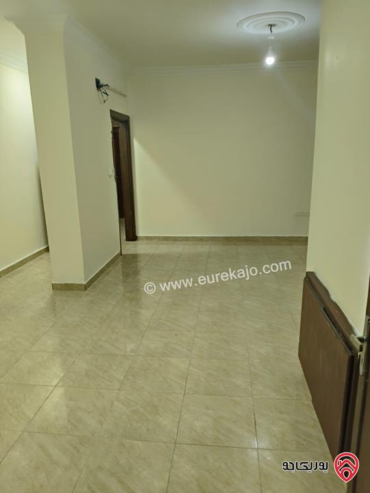 شقة فارغة مساحة 115م طابق اول للايجار في عمان - جبل الحسين 