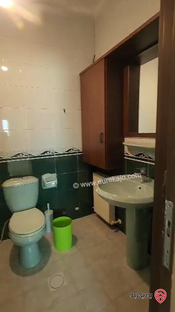 شقة طابق أول مساحة 172م للبيع في عمان - ضاحية الرشيد 