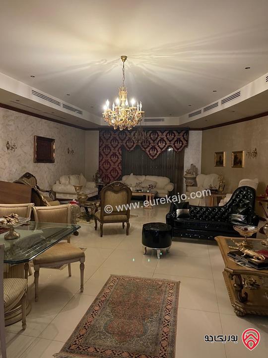 فيلا مستقلة للبيع في عمان- الظهير طراز معماري فاخر على شكل السفينة مساحة 1100م على أرض 1050م