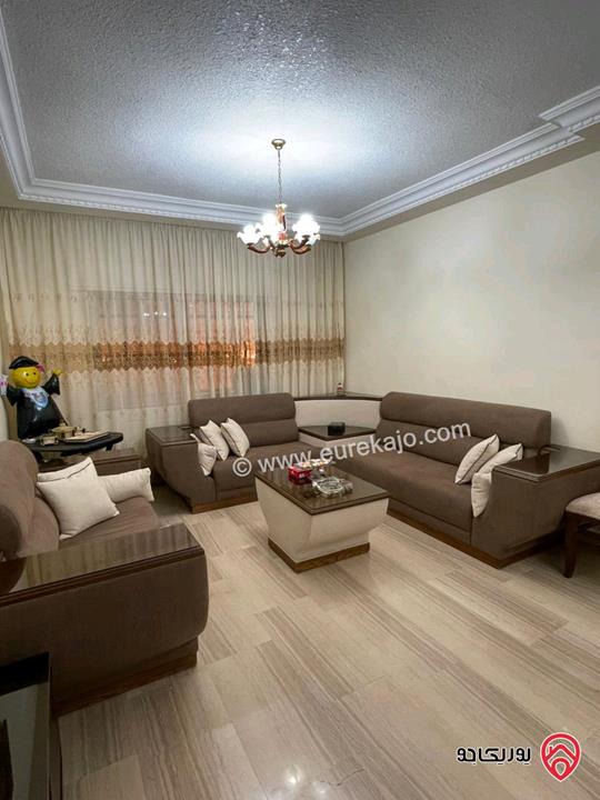 شقة أرضية مساحة 109م داخلي و 50م خارجي للبيع في عمان - الياسمين 