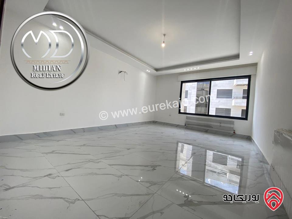 شقة شبه أرضي فارغة للايجار في عمان - تلاع العلي مساحة 170م مع ترس 80م جديدة لم تسكن بسعر مميز جداً