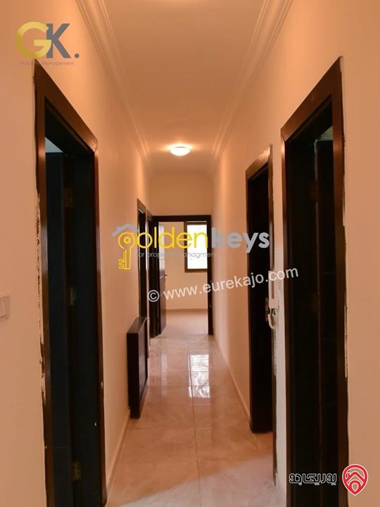 شقة مساحة 140م طابق ثاني للبيع في عمان - ضاحية النخيل