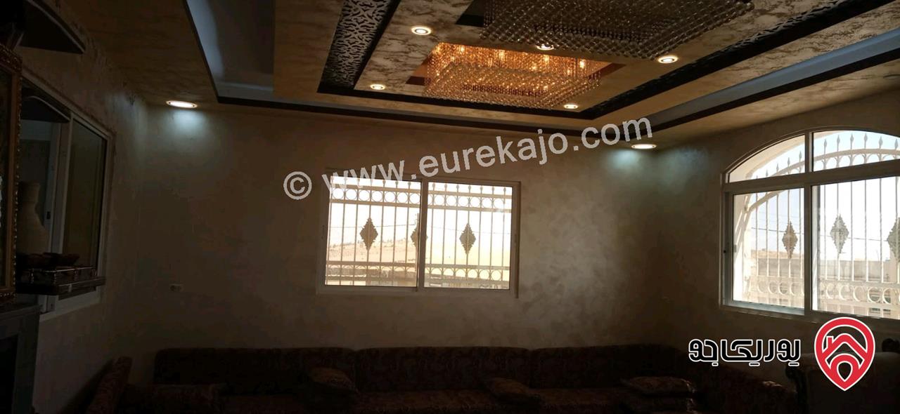 منزل مستقل مساحة 375م على أرض 675م للبيع في المفرق - حيان المشرف