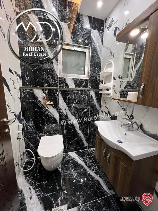 شقة مفروشة للايجار في عمان - الشميساني مساحة 200م طابق اول تشطيبات و ديكورات فندقية فاخرة اطلالة جميلة