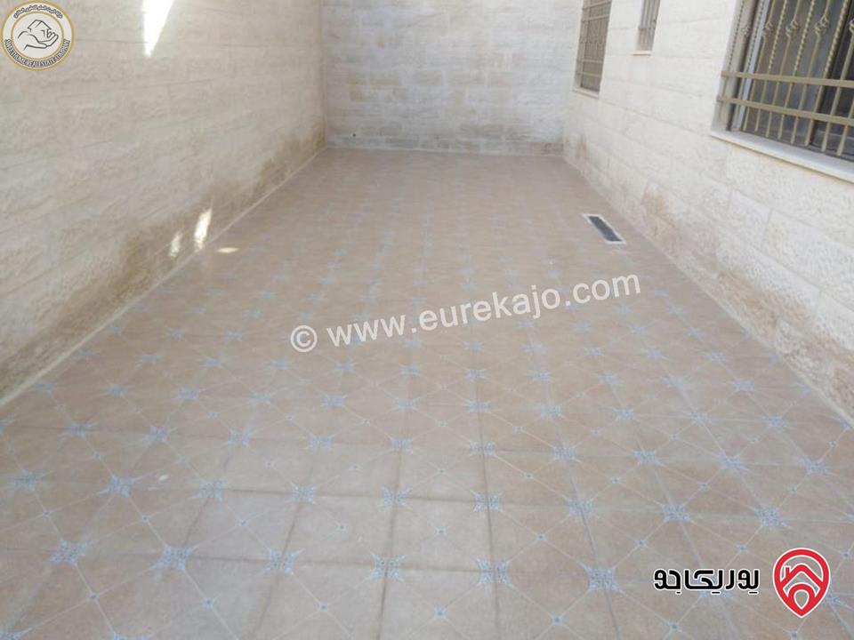 شقة أرضية مساحة 200م مع ترسات 80م لم تسكن للبيع في عمان - ضاحية الأمير راشد