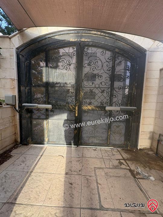 فيلا مساحة 500م على أرض 406م للبيع في الزرقاء - جبل طارق قرب اسواق مكة  