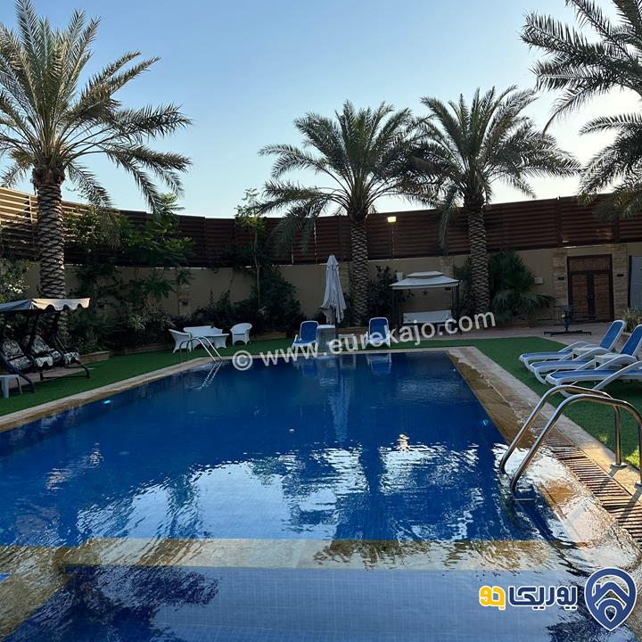 شاليه - مزرعة BENZ VILLA DEAD SEA مساحة الأرض 720م والبناء 250م للبيع في البحر الميت