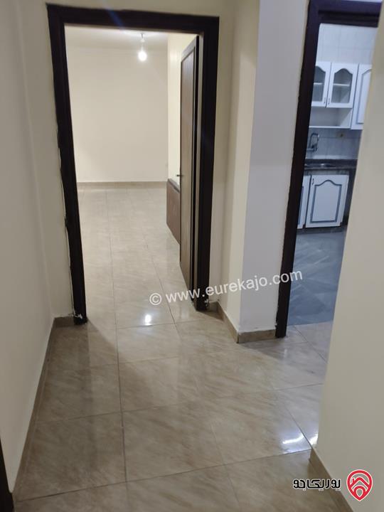 شقة فارغة مساحة 115م طابق اول للايجار في عمان - جبل الحسين 