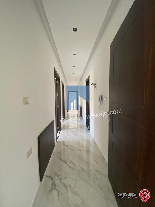 شقة فاخرة طابق ثاني مساحة 200م تشطيب سوبر ديلوكس لم تسكن للبيع في عمان - تلاع العلي