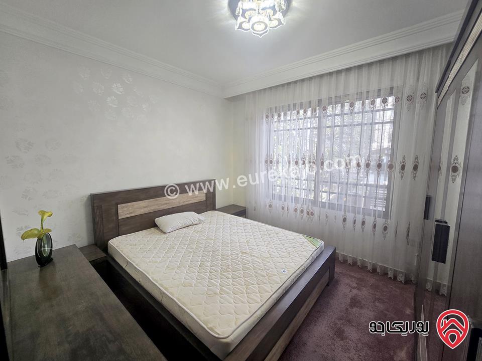 شقة مفروشة طابق ثاني مساحة 130م للإيجار السنوي في عمان - خلدا