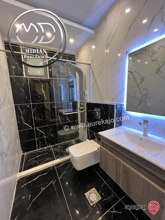 شقة دوبلكس اخير مع روف للبيع في عمان - تلاع العلي مساحة 175م تشطيببات وديكورات سوبر ديلوكس اطلالة جميلة بسعر مميز