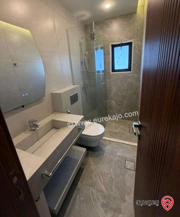 شقة فارغة طابق ثالث مساحة 130م للايجار في عمان - ام السماق 