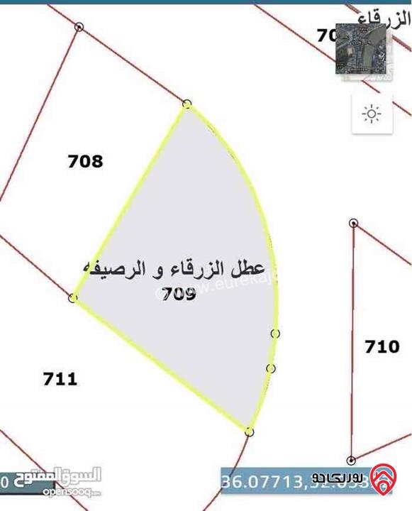 ارض تجارية استثمارية على شارعين مساحة 375م للبيع في الزرقاء - الجبل الابيض 