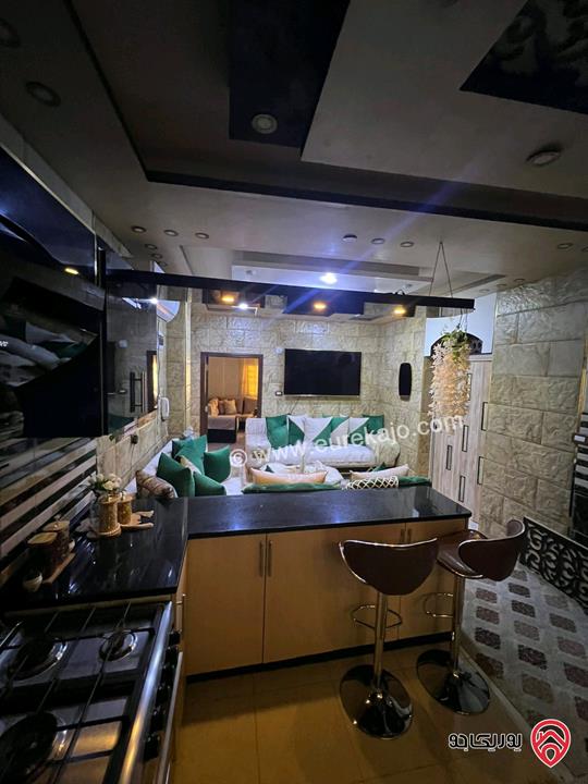 شقة طابق ثاني مساحة 110م للبيع في الرصيفة