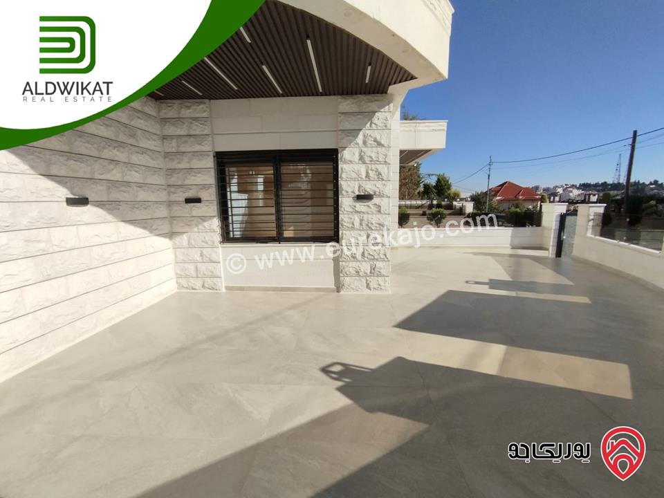 شقة طابق ارضي مساحة البناء 200م ومساحة الحديقة 150م للبيع في عمان - دابوق
