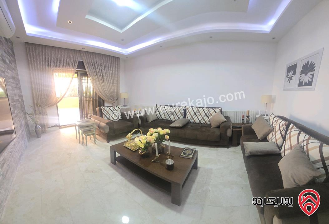 شقة أرضية مساحة 280م داخلي و 200م خارجي للبيع في عمان - ام اذينة