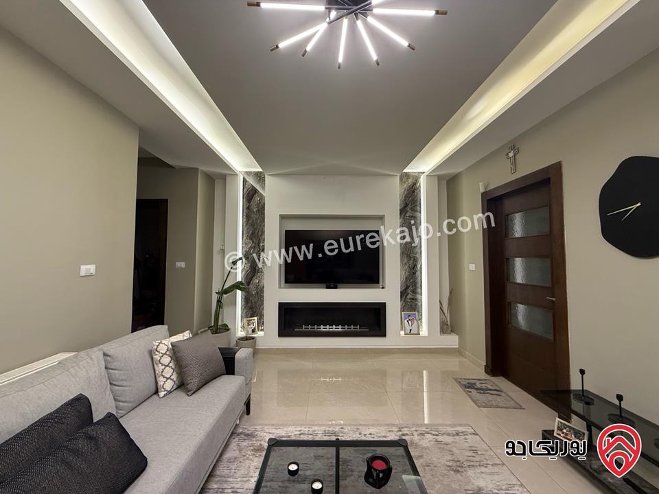 Modern 3rd-Floor Duplex 230 sqm with Rooftop & Terrace for sale in Amman - Marj Alhamam