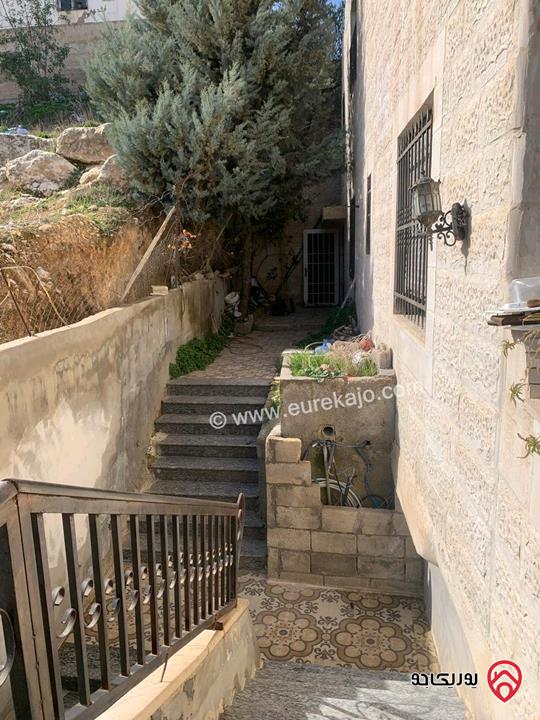 منزل مستقل مساحة 464م على ارض 500م للبيع في عمان - جبل النصر